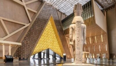 إجازة رسمية في مصر يوم افتتاح المتحف المصري الكبير بقرار من الرئيس السيسي إجازة رسمية في مصر يوم افتتاح المتحف المصري الكبير بقرار من الرئيس السيسي